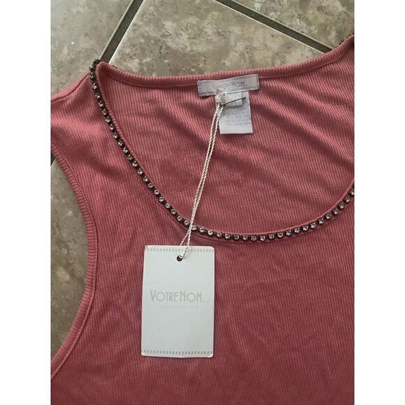 NWT Votre Nom M Ribbed Basic Tank Top Rhinestones Soft Blouse Coral - Picture 2 of 6